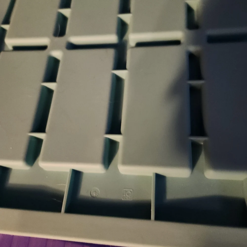 Pampered Chef Silicone Snack Bar Maker Tray